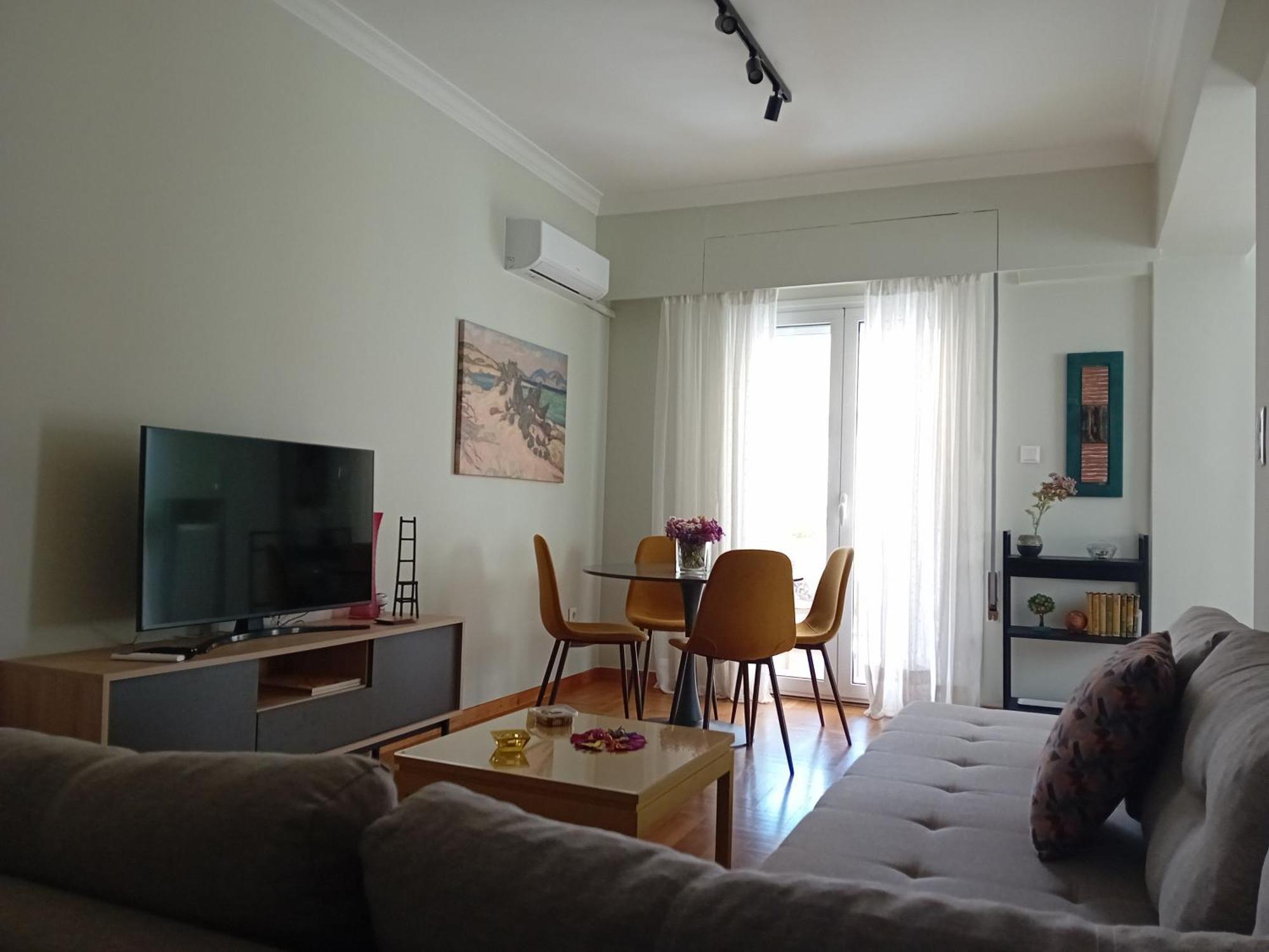 Iris Apartment Атина Екстериор снимка
